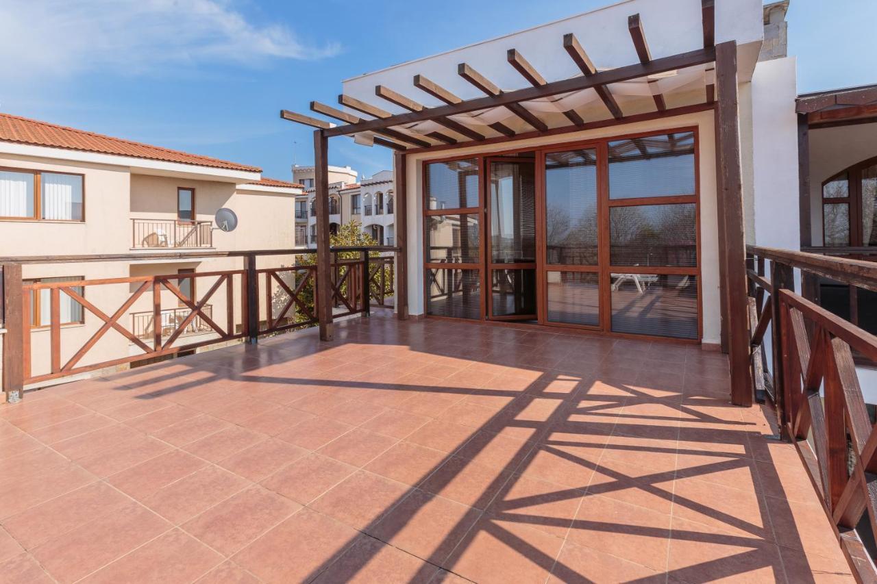Appartement Aparthouse Paradise Bay à Sozopol Extérieur photo